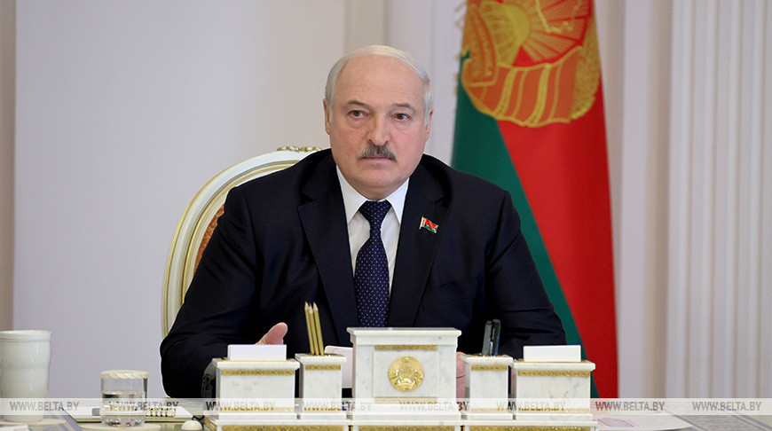Президент подписал Директиву "О реализации основ идеологии белорусского государства"