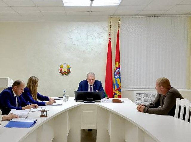 Заместитель Министра природных ресурсов и охраны окружающей среды Виктор Галанов провел выездной прием граждан в Минской области